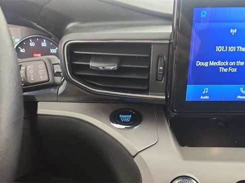 Used 2023 Ford Explorer XLT w/ Equipment Group 202A image 22