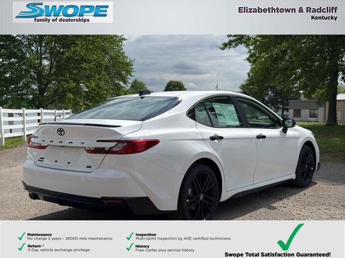 New 2026 Toyota Camry Hybrid AWD/4WD image 3