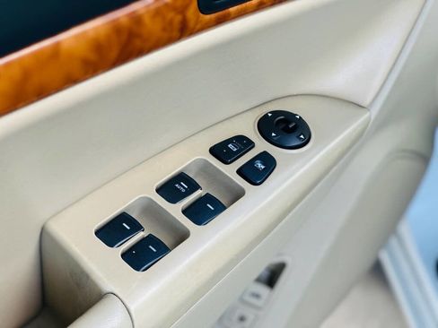 Used 2010 Hyundai Sonata Limited image 13