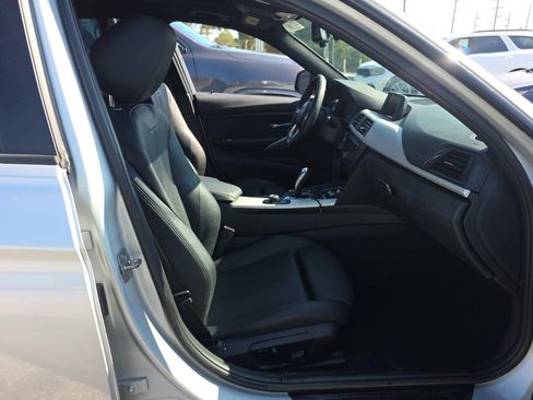 Used 2013 BMW 320i Sedan image 8