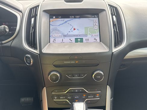Used 2017 Ford Edge SEL w/ Equipment Group 201A FWD image 20