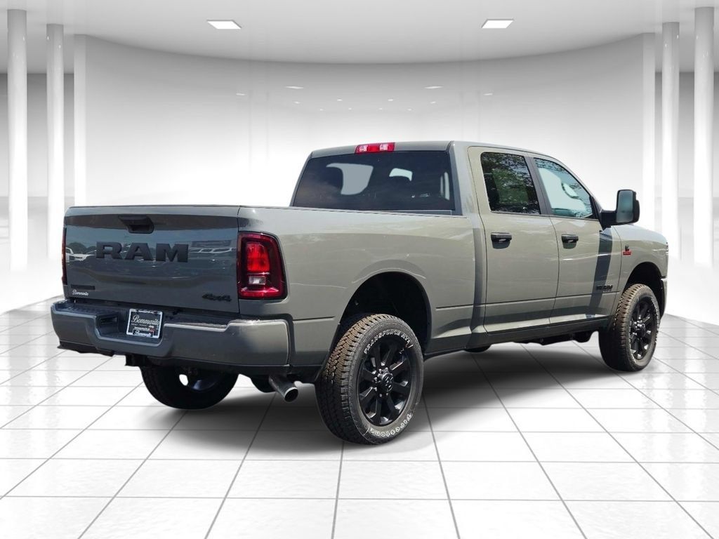 New 2026 RAM 2500 Big Horn AWD/4WD image 3