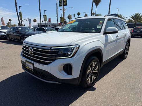 Used 2024 Volkswagen Atlas SE AWD/4WD image 7