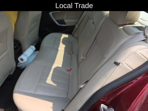 Used 2017 Buick Regal Premium FWD image 6
