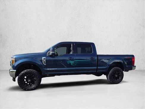 Used 2019 Ford F250 Lariat AWD/4WD image 8