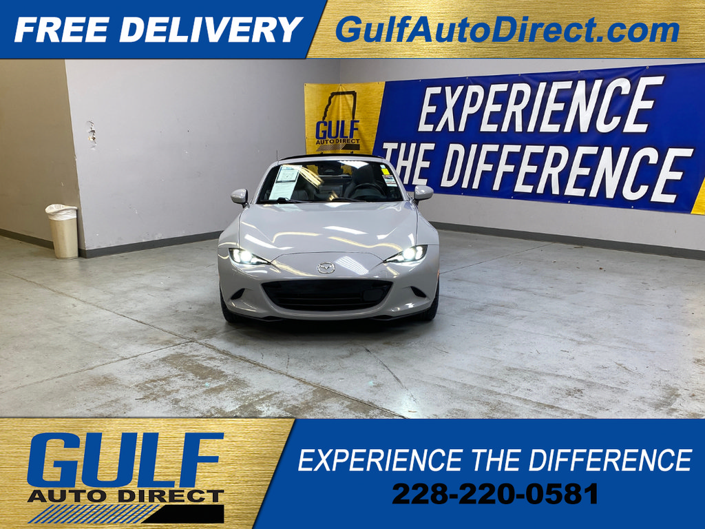 Used 2025 MAZDA MX-5 Miata RF Grand Touring RWD image 3
