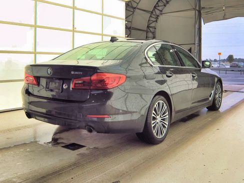Used 2019 BMW 530i xDrive w/ Premium Package AWD/4WD image 6
