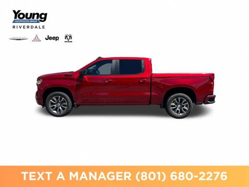 Used 2023 Chevrolet Silverado 1500 RST AWD/4WD image 2