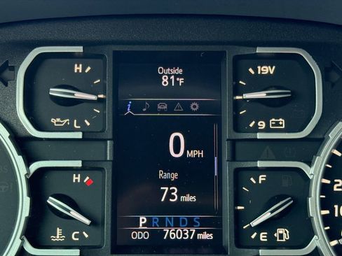 Used 2020 Toyota Tundra SR5 w/ TRD Off-Road Package AWD/4WD image 13