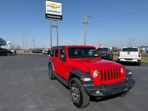 Used 2018 Jeep Wrangler Unlimited Sport AWD/4WD image 17