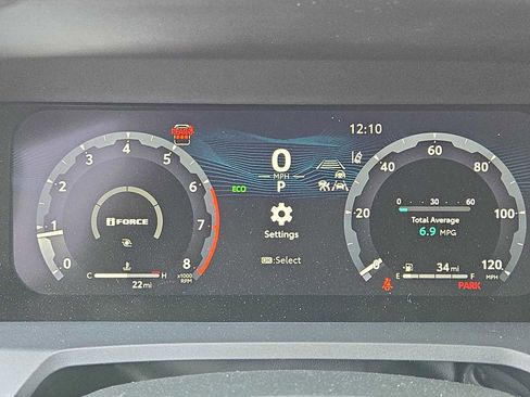 Used 2025 Toyota 4Runner TRD Off-Road Premium AWD/4WD image 25