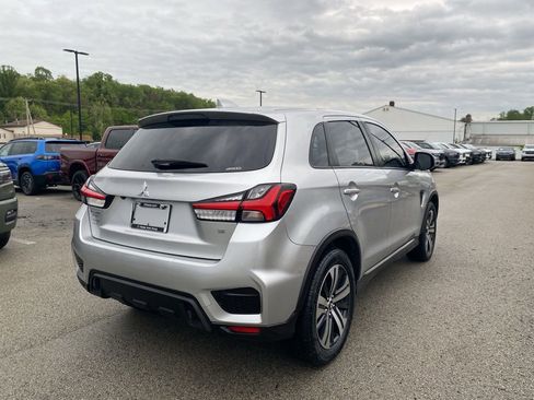 Used 2020 Mitsubishi Outlander Sport SE AWD/4WD image 2