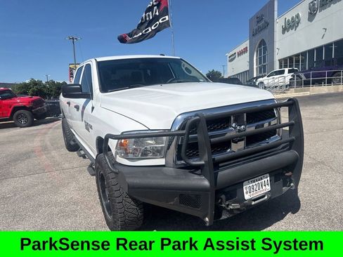 Used 2017 RAM 2500 Tradesman w/ Chrome Appearance Group AWD/4WD image 10