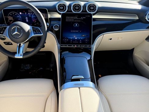 New 2026 Mercedes-Benz GLC 300 4MATIC image 16