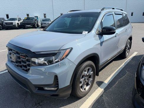 Used 2022 Honda Passport TrailSport image 6