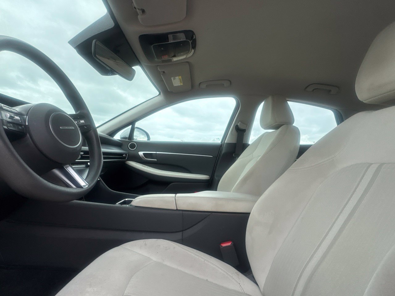 Used 2025 Hyundai Sonata SEL FWD image 38