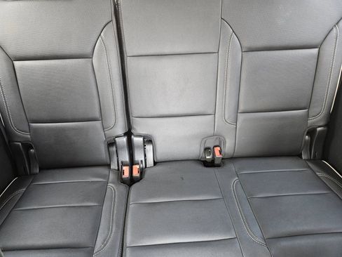 Used 2022 Chevrolet Tahoe Premier AWD/4WD image 28