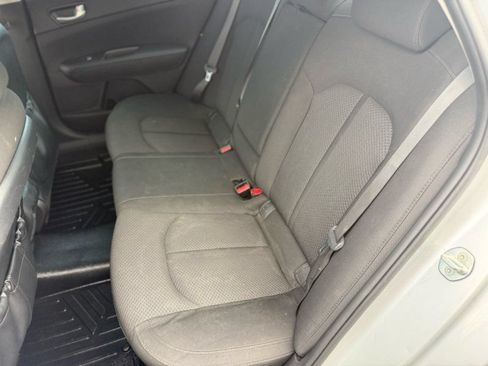 Used 2018 Kia Optima LX w/ Convenience Package FWD image 12