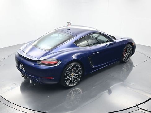 Certified 2025 Porsche 718 Cayman S RWD image 39