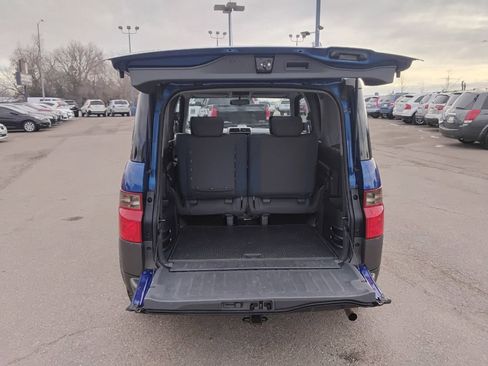 Used 2004 Honda Element EX image 18