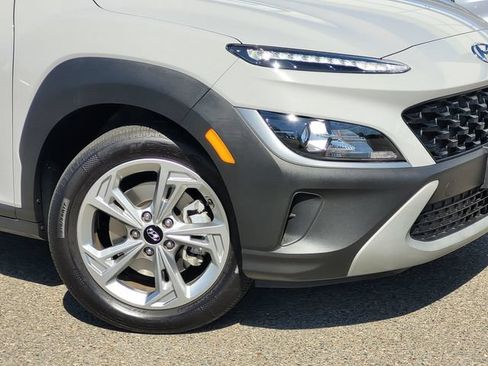 Used 2023 Hyundai Kona SEL w/ Cargo Package AWD/4WD image 9