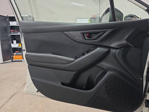 Used 2018 Subaru Crosstrek 2.0i Premium image 25