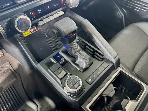 Used 2025 Toyota 4Runner TRD Off-Road Premium image 21