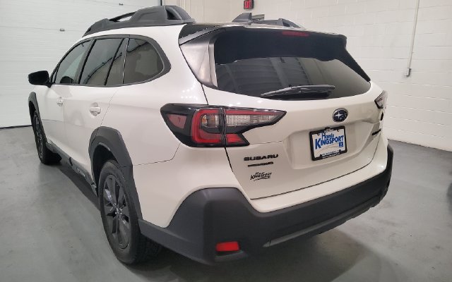 Used 2023 Subaru Outback Onyx Edition AWD/4WD image 8
