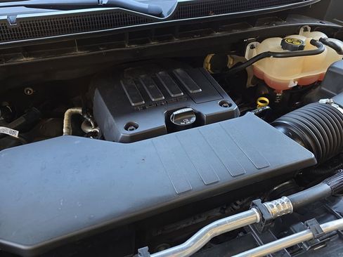 Used 2023 Chevrolet Silverado 1500 LT Trail Boss w/ Protection Package image 13