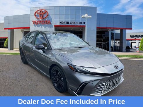 Used 2026 Toyota Camry XSE w/ Premium Plus Package FWD image 1