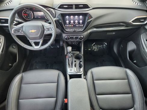 Used 2022 Chevrolet TrailBlazer ACTIV w/ Sun and Liftgate Package FWD image 29