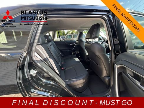 Used 2023 Toyota RAV4 Limited image 28