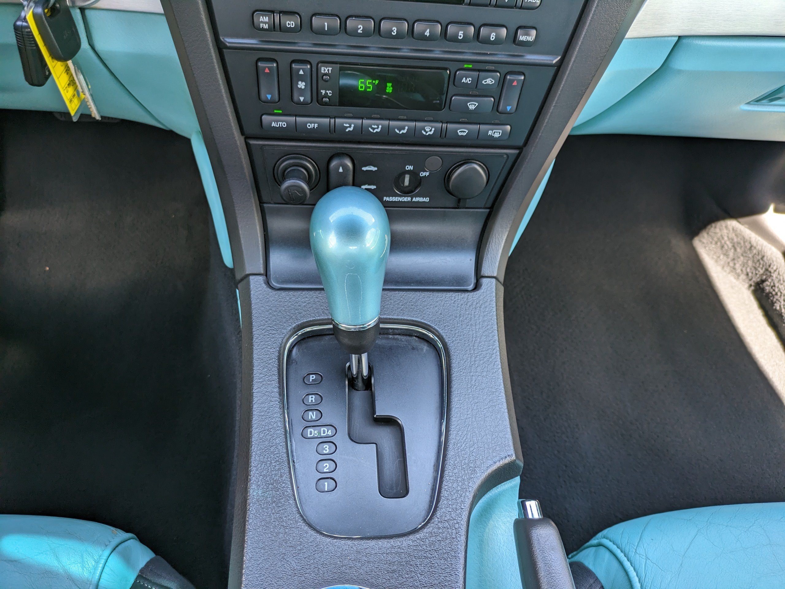 Used 2002 Ford Thunderbird RWD image 20