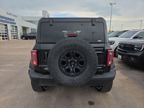 Used 2025 Ford Bronco Badlands AWD/4WD image 8