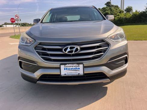 Used 2018 Hyundai Santa Fe Sport FWD image 7