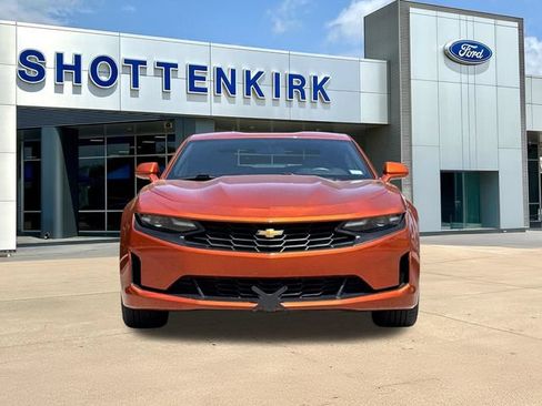 Used 2022 Chevrolet Camaro LT RWD image 2
