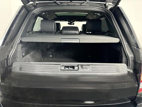 Used 2017 Land Rover Range Rover Long Wheelbase Supercharged image 45