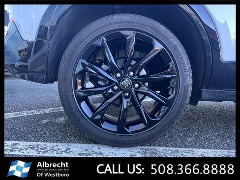 Used 2025 Buick Encore GX Sport Touring w/ Advanced Technology Package image 34