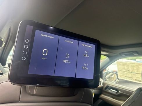 New 2026 GMC Yukon Denali Ultimate AWD/4WD image 29