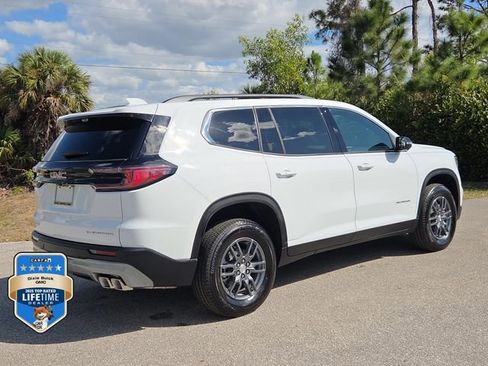 New 2026 GMC Acadia Elevation FWD image 4