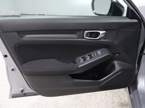 Used 2023 Honda Civic Sport image 13