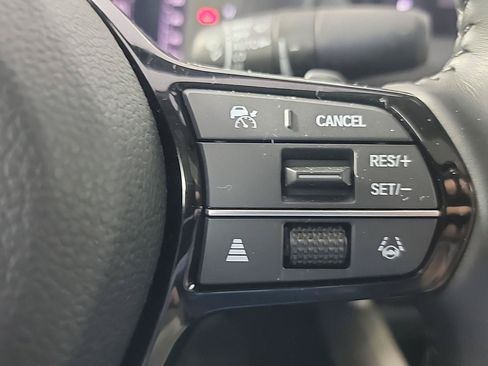 Used 2023 Honda Accord Touring image 27