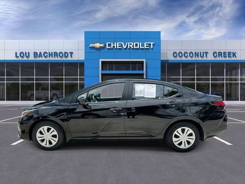 Used 2025 Nissan Versa S w/ Trunk Package FWD image 5
