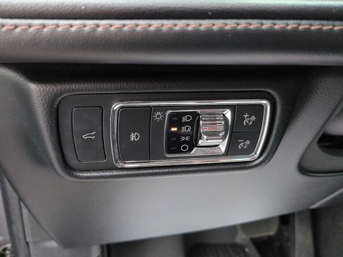 Used 2021 Lincoln Aviator Reserve w/ Equipment Group 201A AWD/4WD image 16