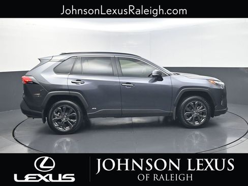 Used 2023 Toyota RAV4 Limited image 6