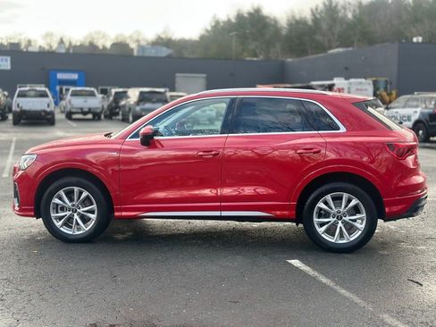 Used 2024 Audi Q3 2.0T Premium Plus w/ Premium Plus Package image 3