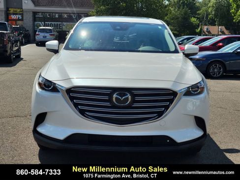 Used 2023 MAZDA CX-9 Touring image 8