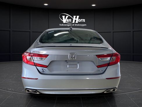Used 2022 Honda Accord Sport image 6