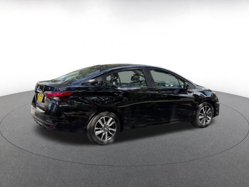 Used 2025 Nissan Versa SV FWD image 12