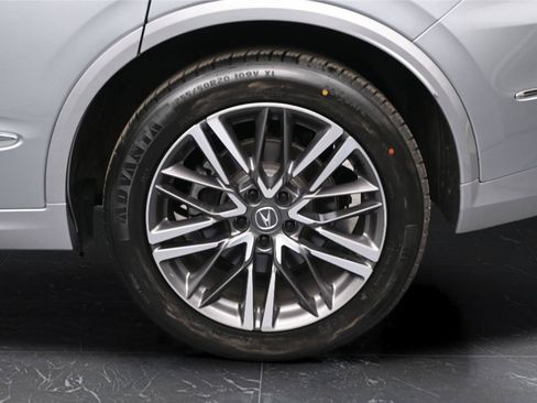 Used 2025 Acura MDX SH-AWD w/ Advance Package image 10